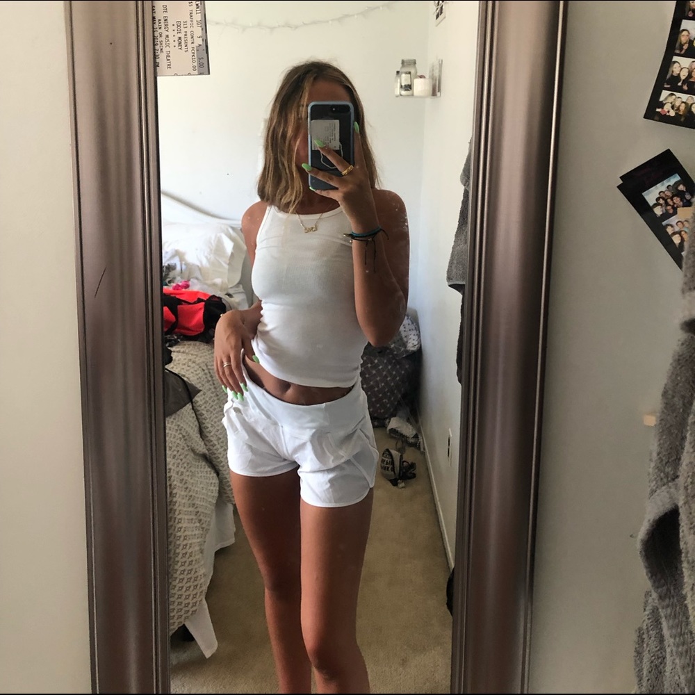 white shorts - Picture 2 of 2